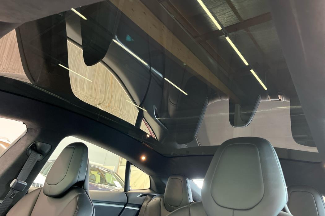 TESLA Model S 2018