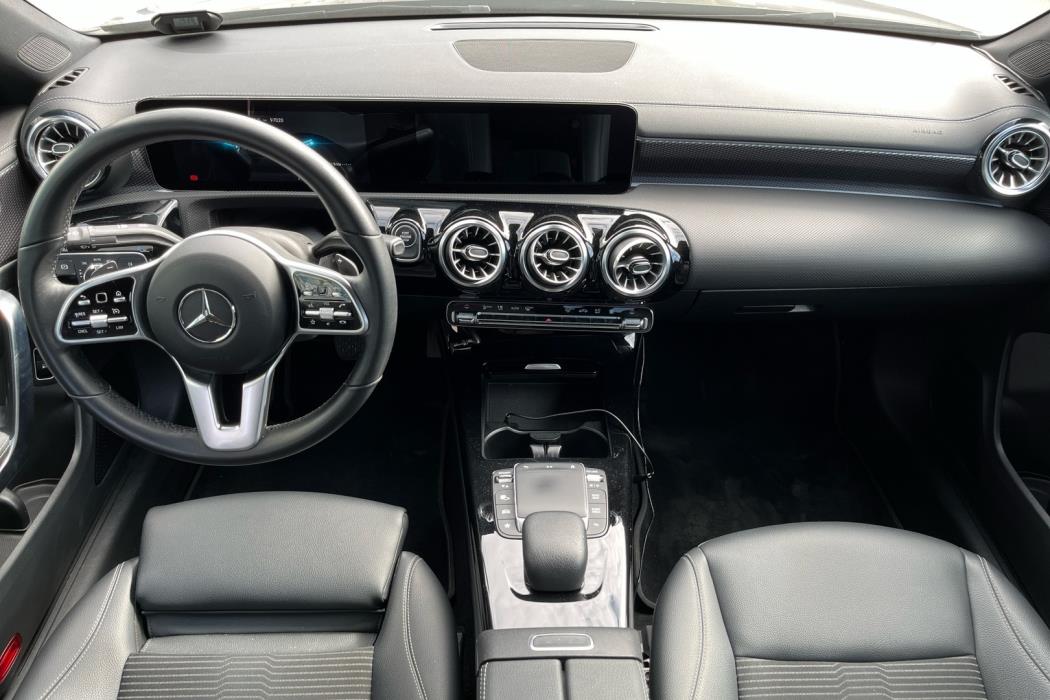 MERCEDES-BENZ CLA 2021