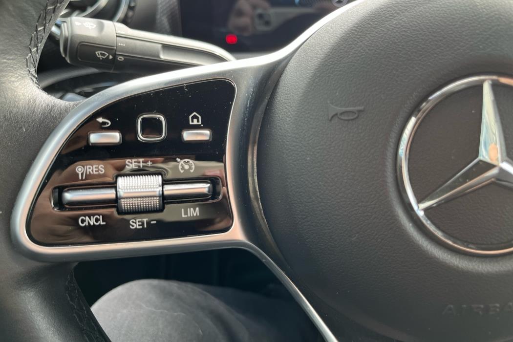 MERCEDES-BENZ CLA 2021