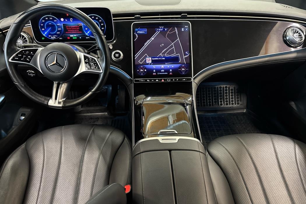 MERCEDES-BENZ EQE 2023