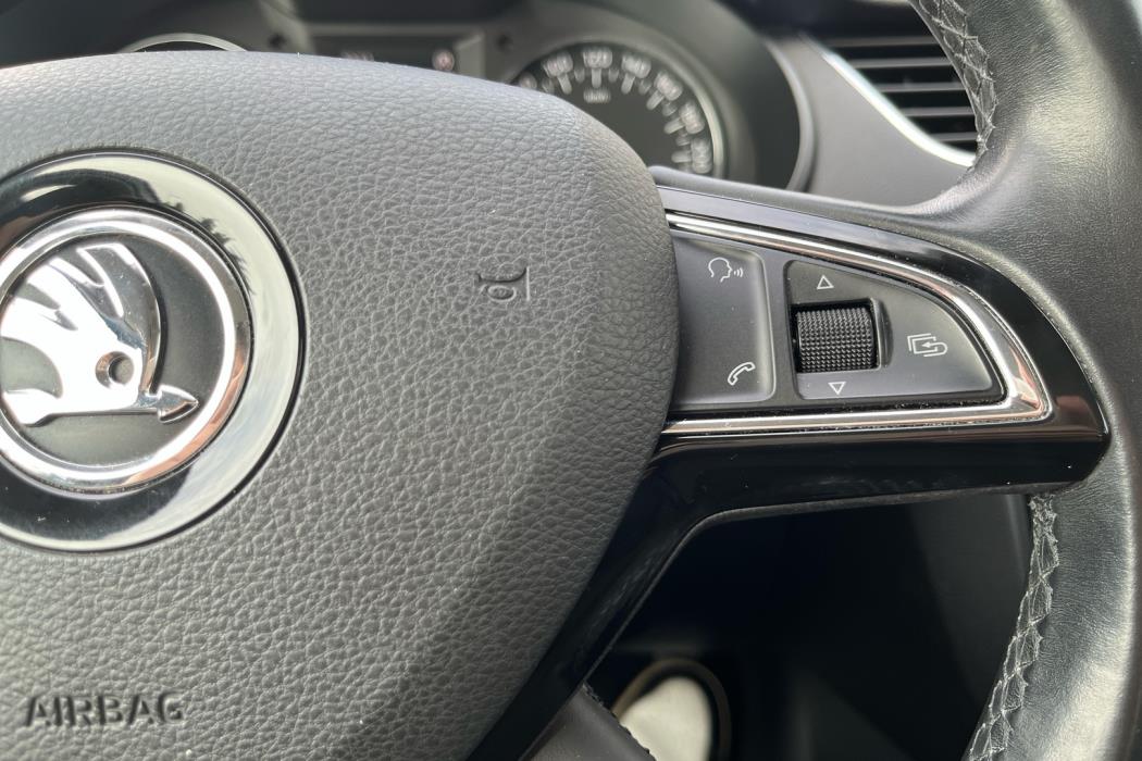 SKODA Octavia 2015