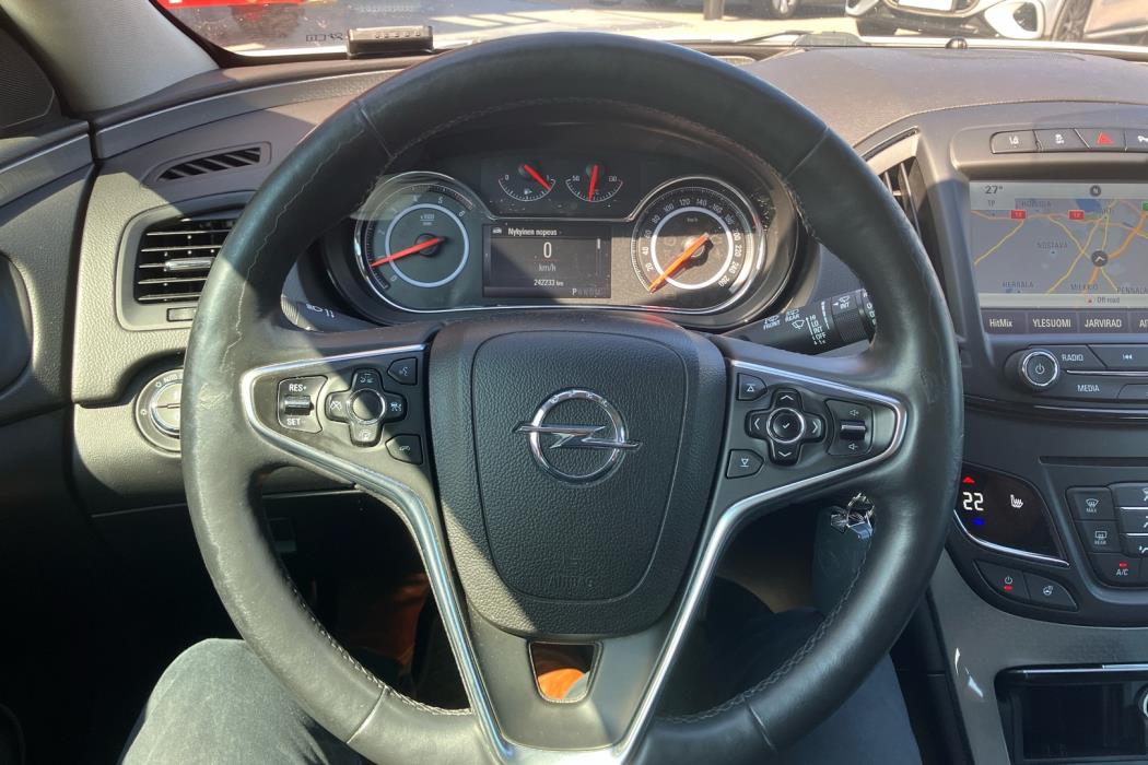 OPEL Insignia 2015