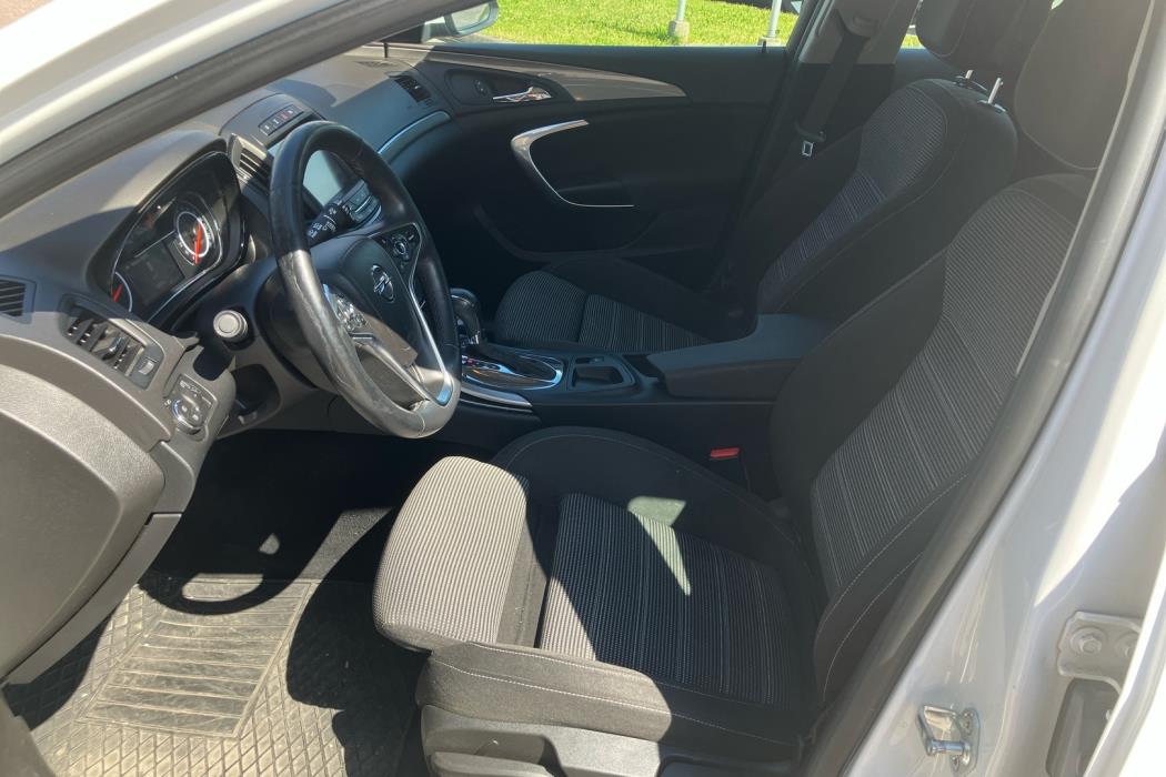 OPEL Insignia 2015