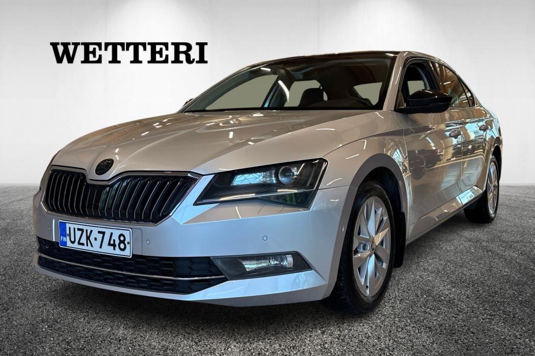 SKODA Superb 2016
