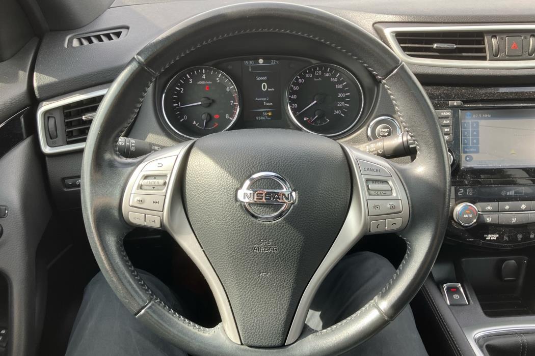 NISSAN Qashqai 2017