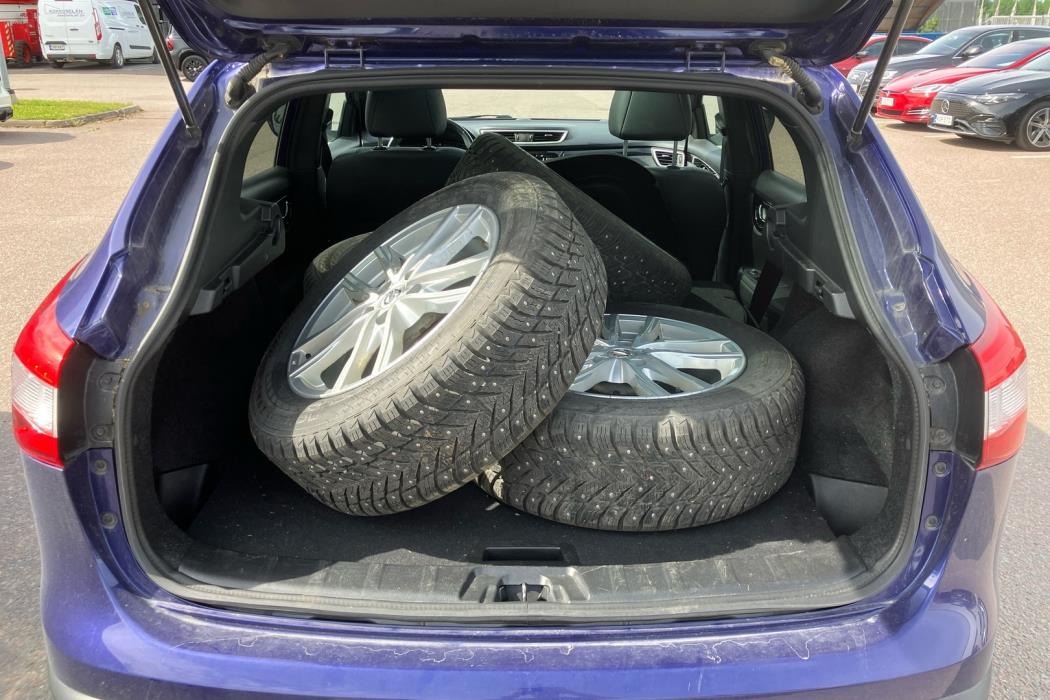 NISSAN Qashqai 2017