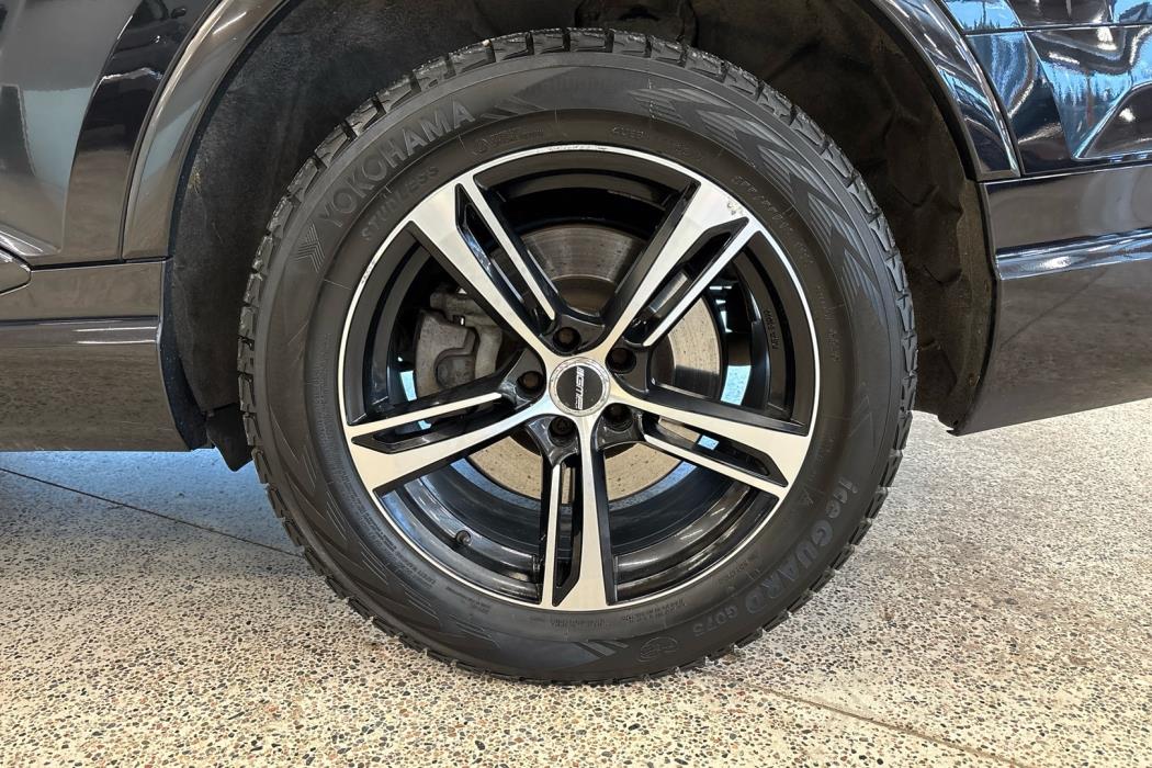 AUDI Q7 2015