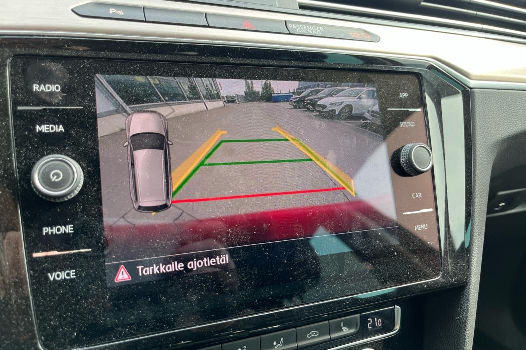 VOLKSWAGEN Passat 2019