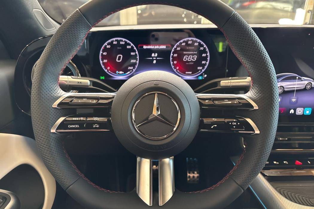 MERCEDES-BENZ CLA 2026