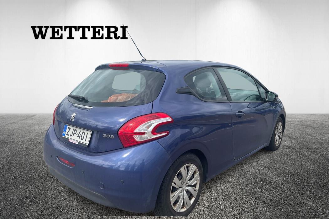 PEUGEOT 208 2012