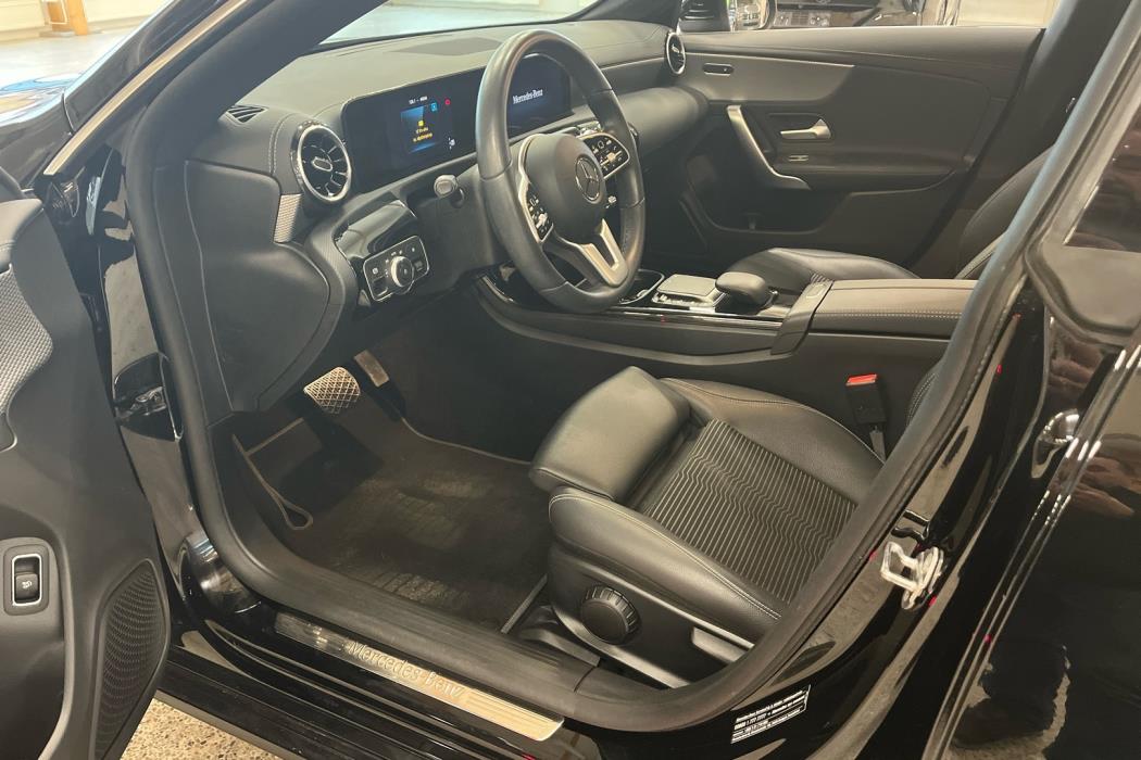 MERCEDES-BENZ CLA 2022