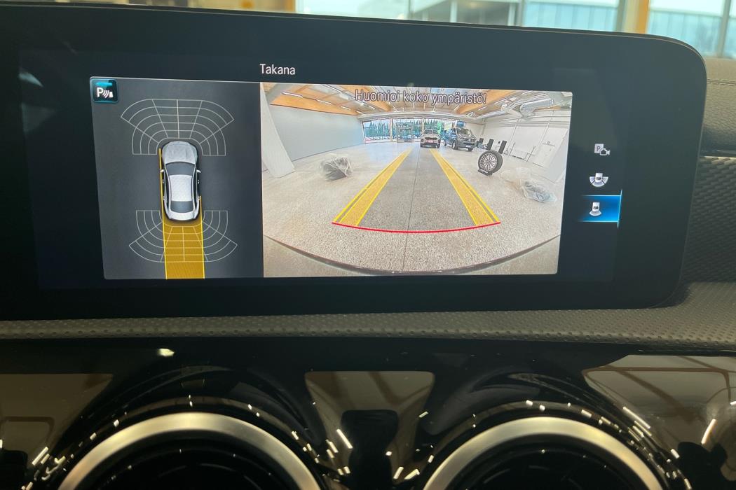 MERCEDES-BENZ CLA 2022