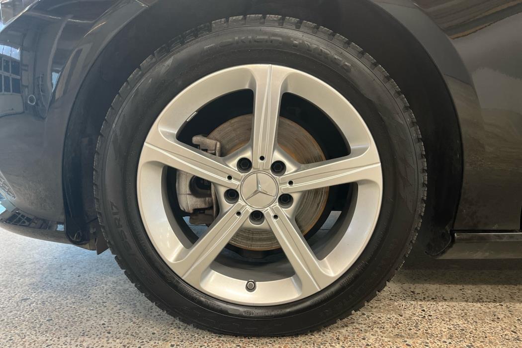 MERCEDES-BENZ CLA 2022