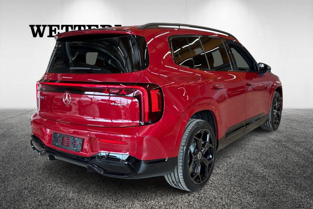 MERCEDES-BENZ GLB 2026