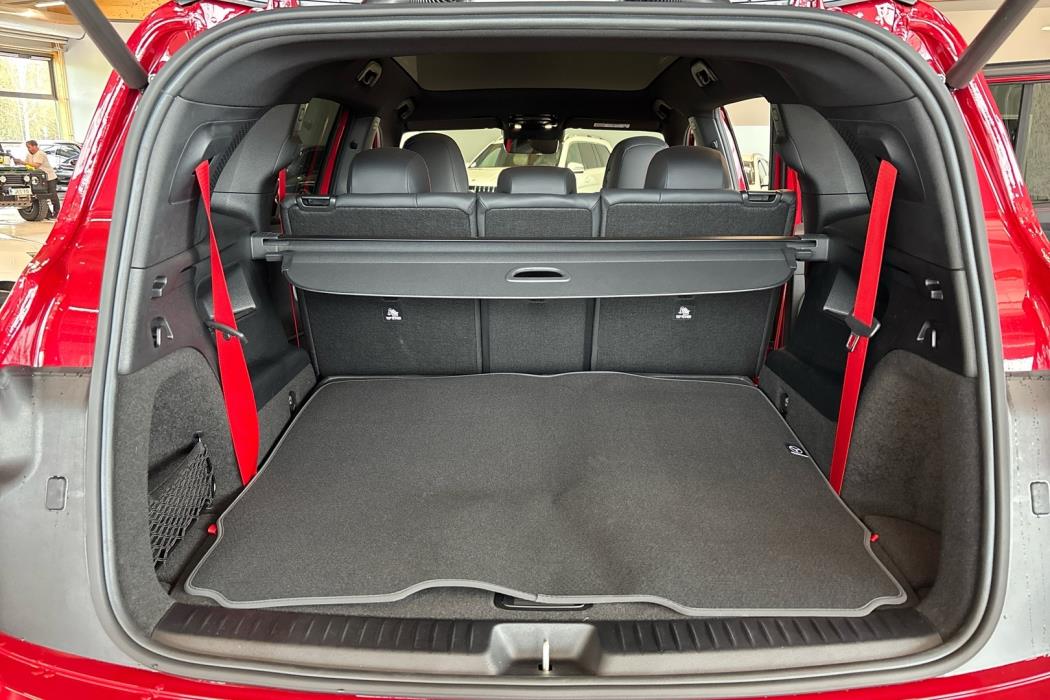 MERCEDES-BENZ GLB 2026