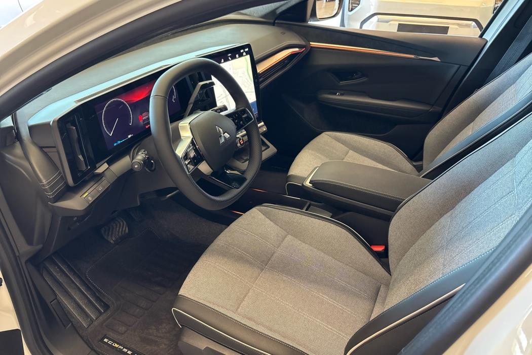 MITSUBISHI Eclipse Cross 2026