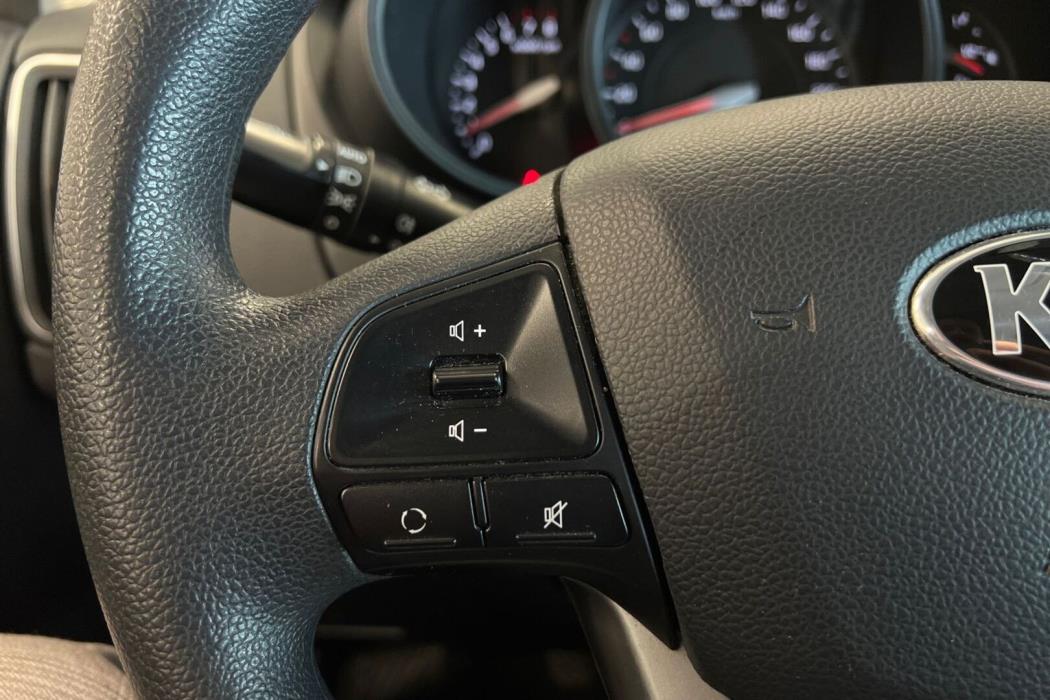 KIA Rio 2015