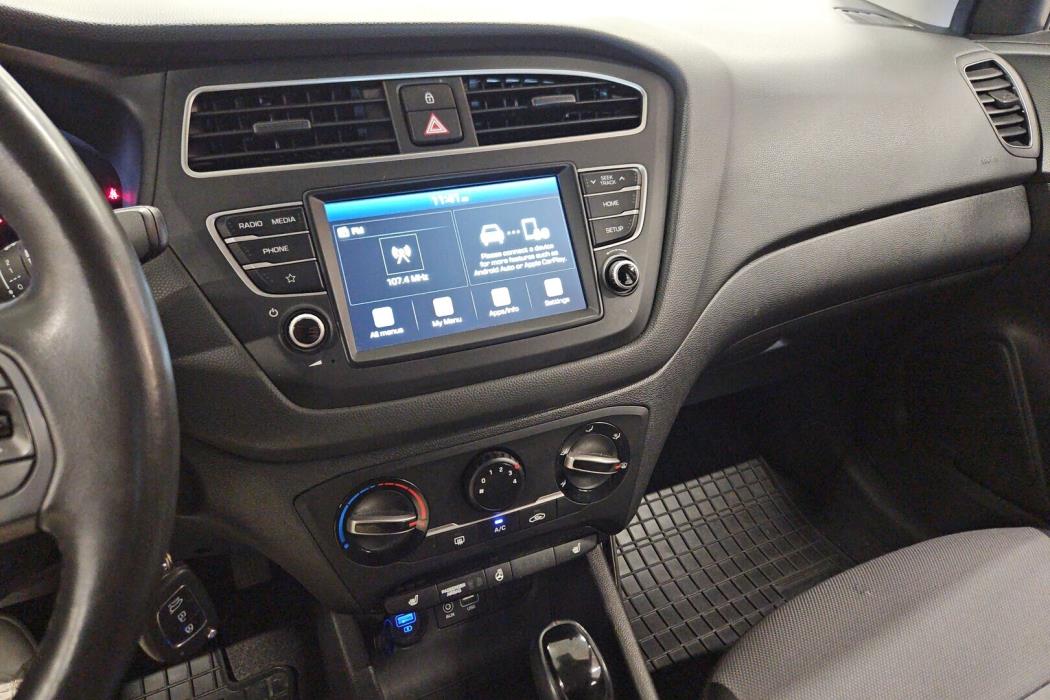 HYUNDAI i20 Hatchback 2018