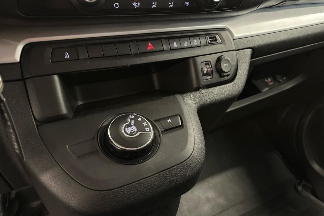 PEUGEOT Traveller 2018