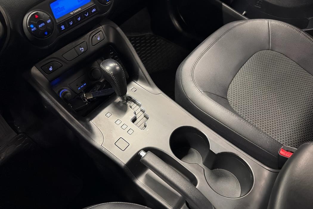 HYUNDAI ix35 2011