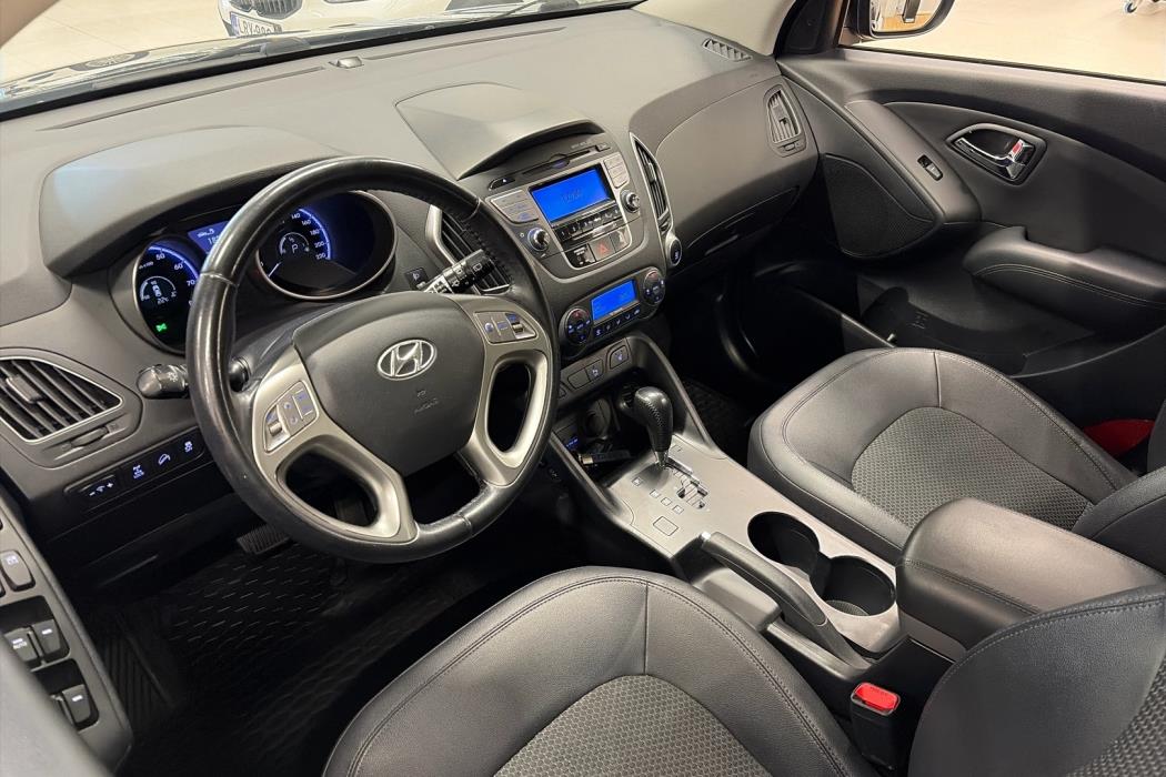 HYUNDAI ix35 2011