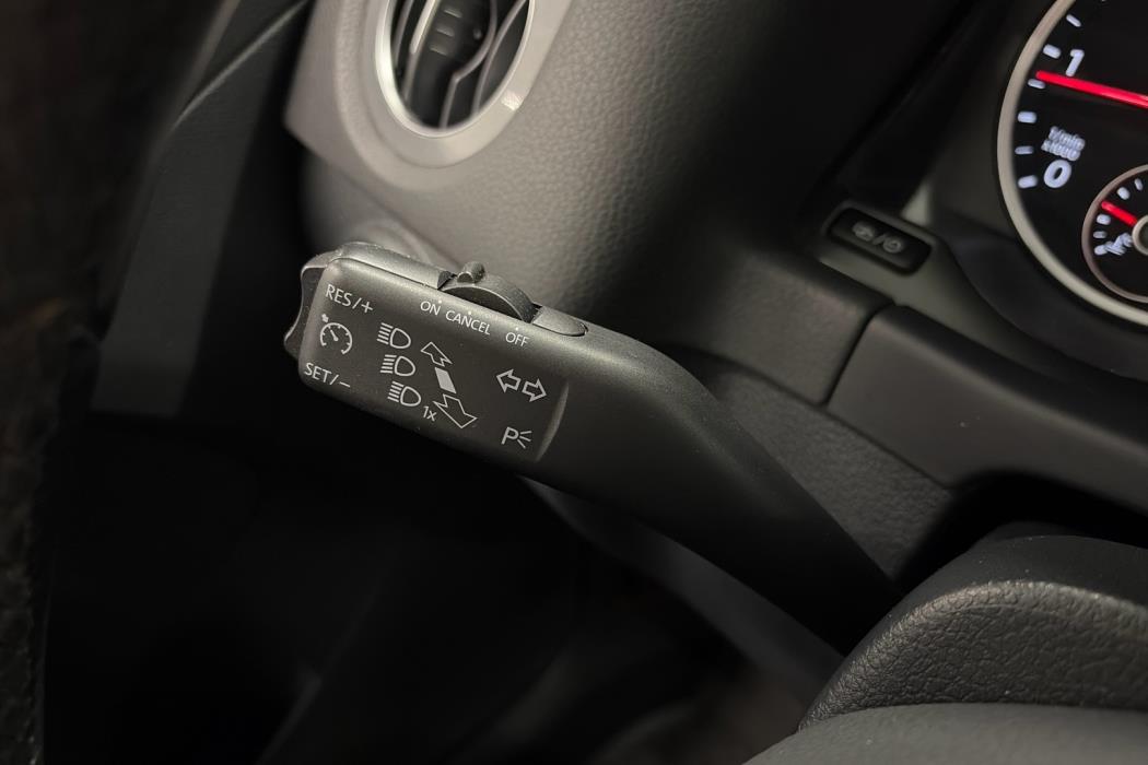 VOLKSWAGEN Tiguan 2015