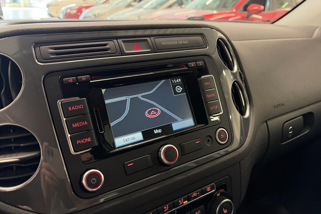 VOLKSWAGEN Tiguan 2015