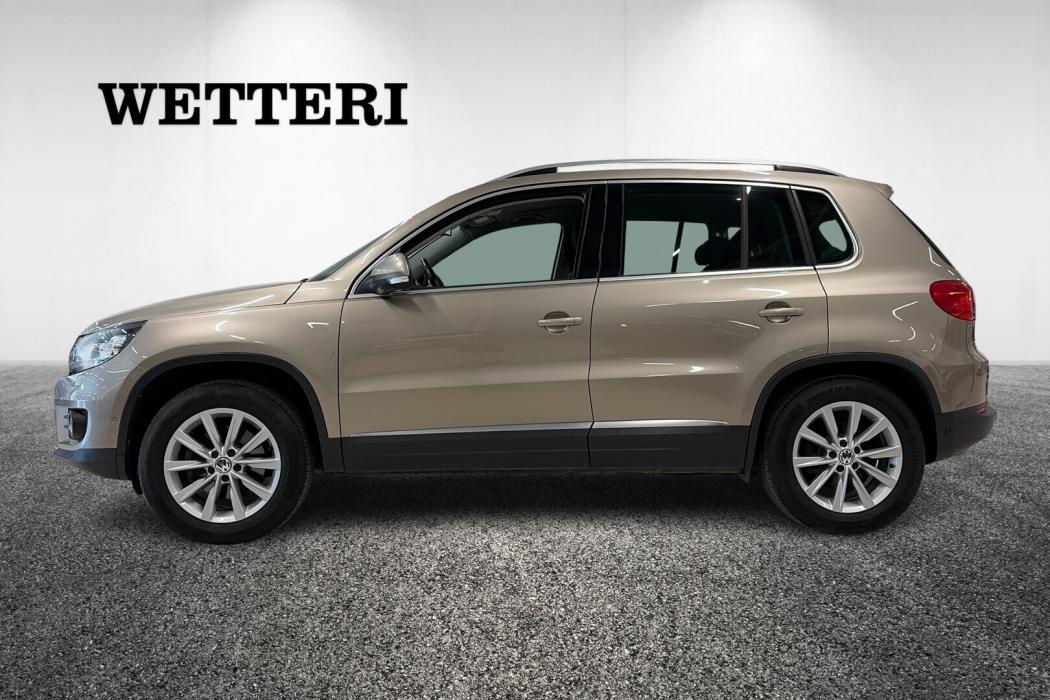 VOLKSWAGEN Tiguan 2015