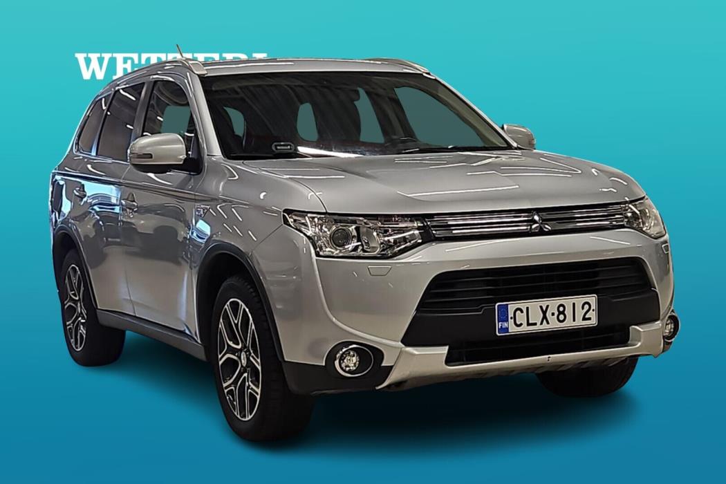 MITSUBISHI Outlander PHEV 2015