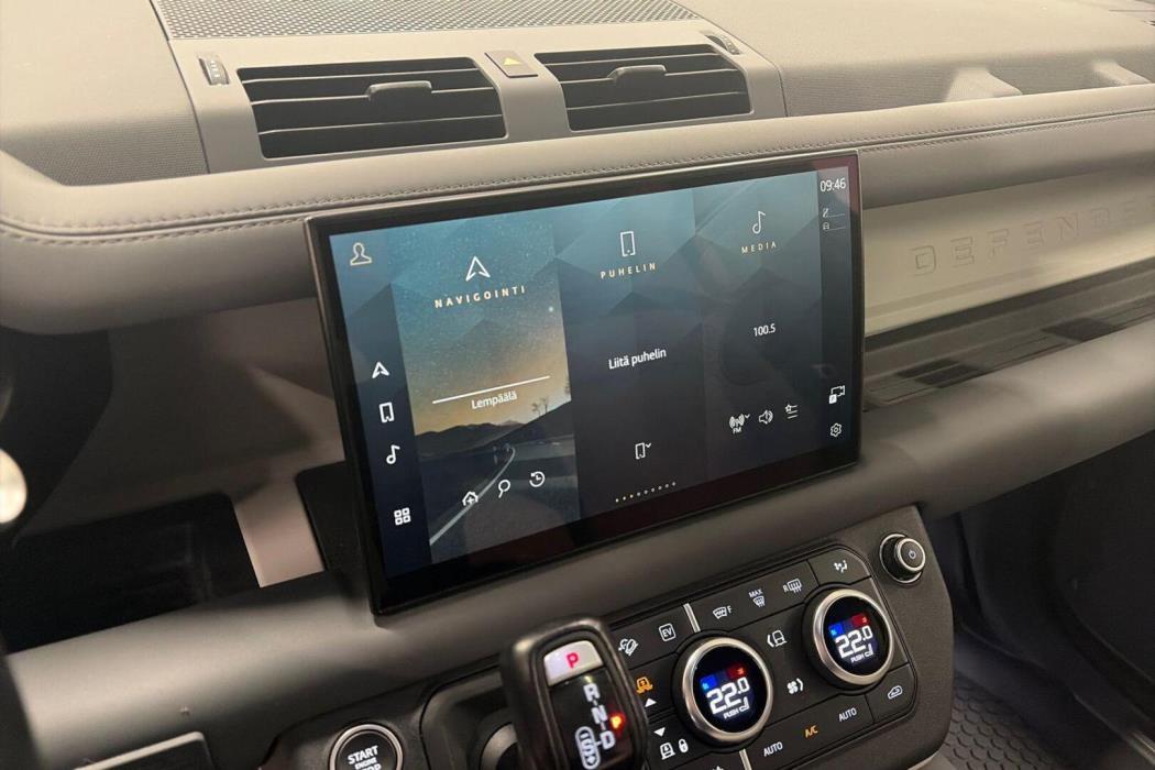 LAND ROVER Defender 2023