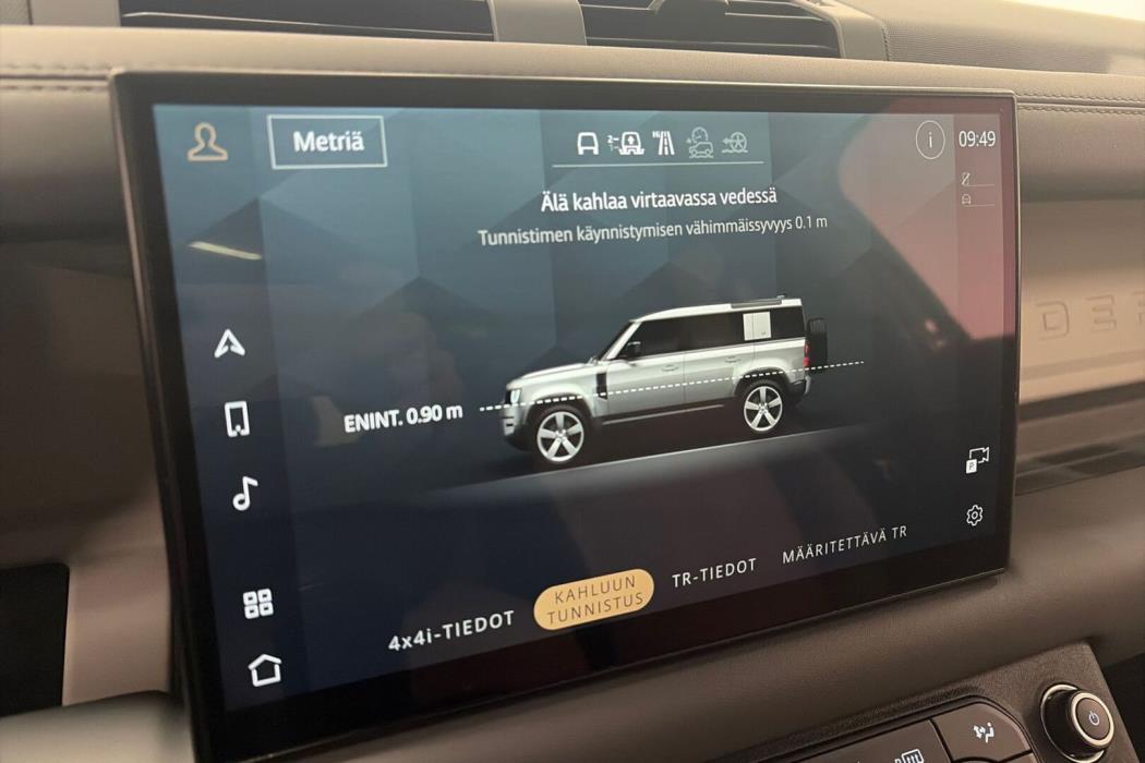 LAND ROVER Defender 2023