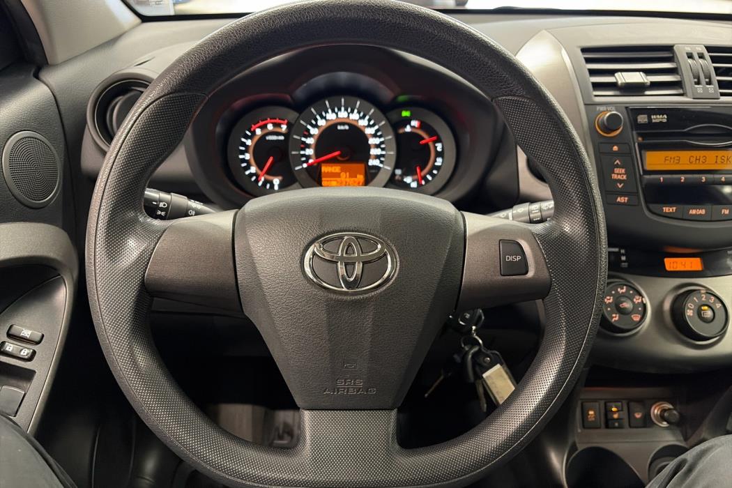 TOYOTA RAV4 2012