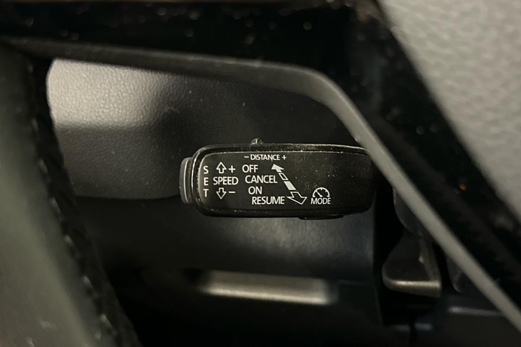 SKODA Karoq 2019