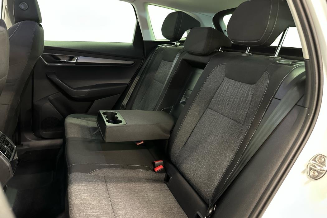 SKODA Karoq 2019