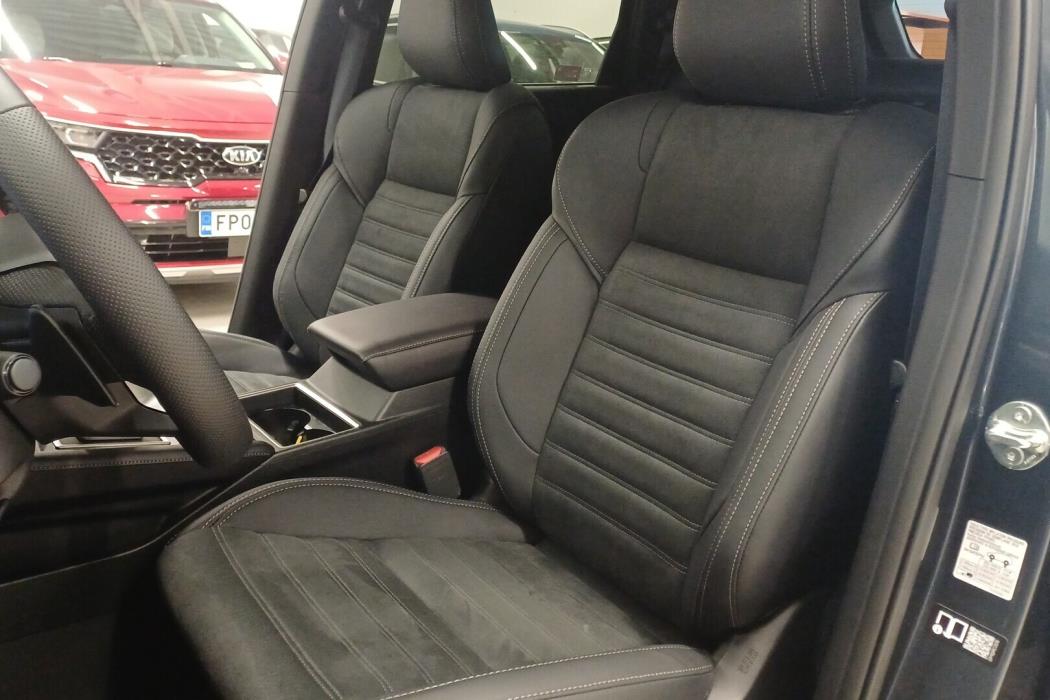 MITSUBISHI Outlander 2026