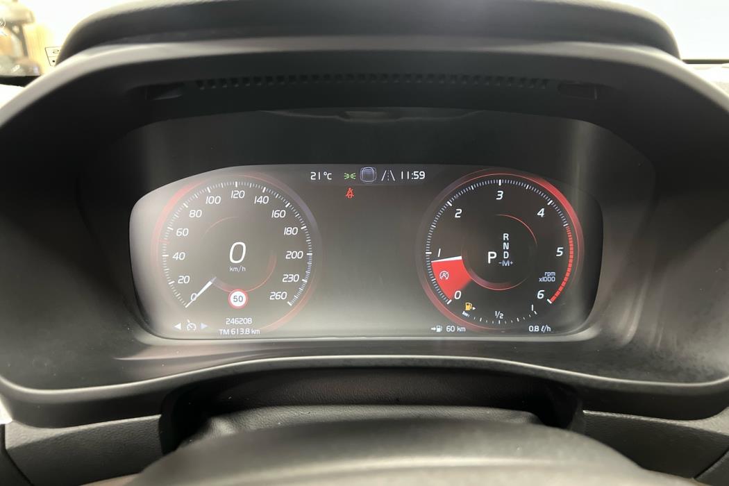 VOLVO XC40 2018