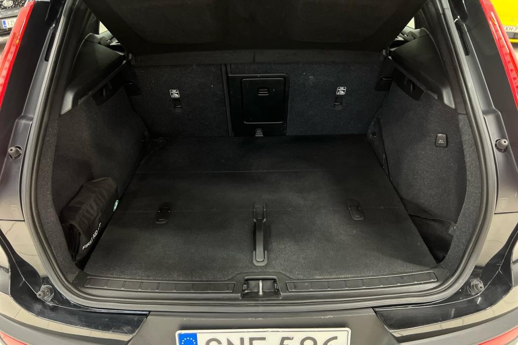 VOLVO XC40 2018