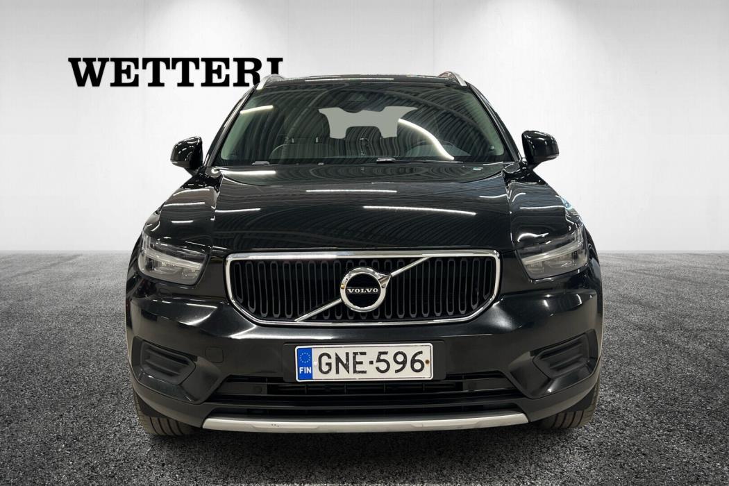 VOLVO XC40 2018