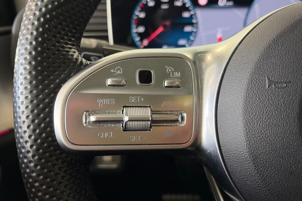 MERCEDES-BENZ GLE 2023