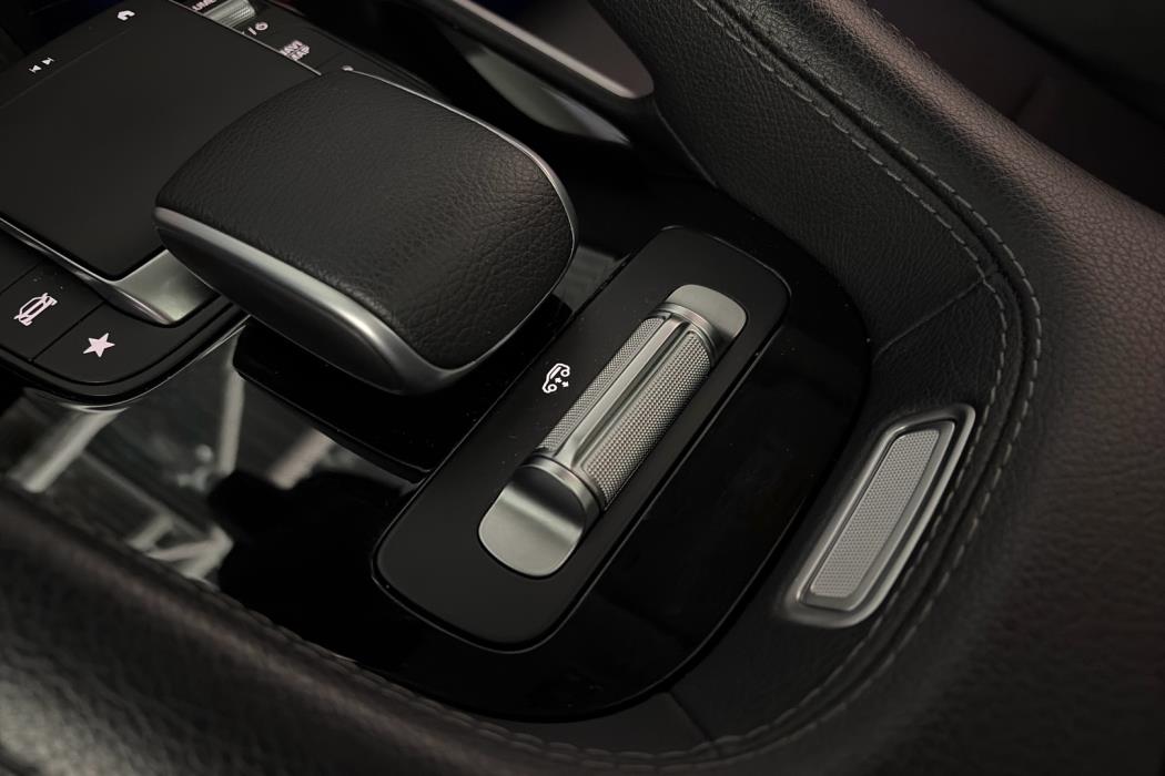 MERCEDES-BENZ GLE 2023