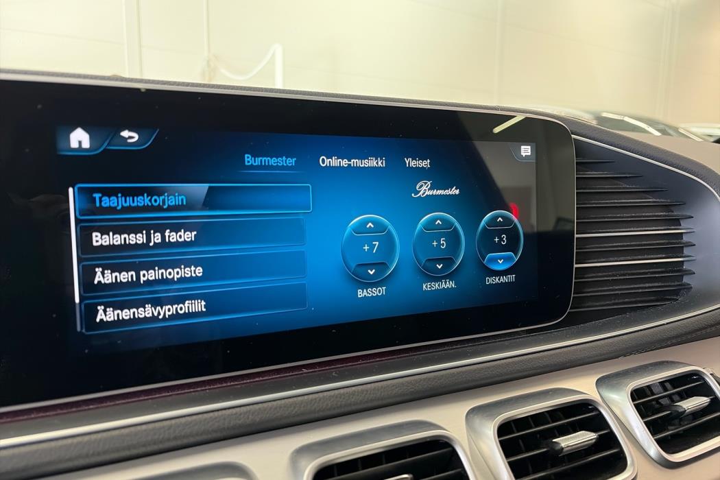 MERCEDES-BENZ GLE 2023