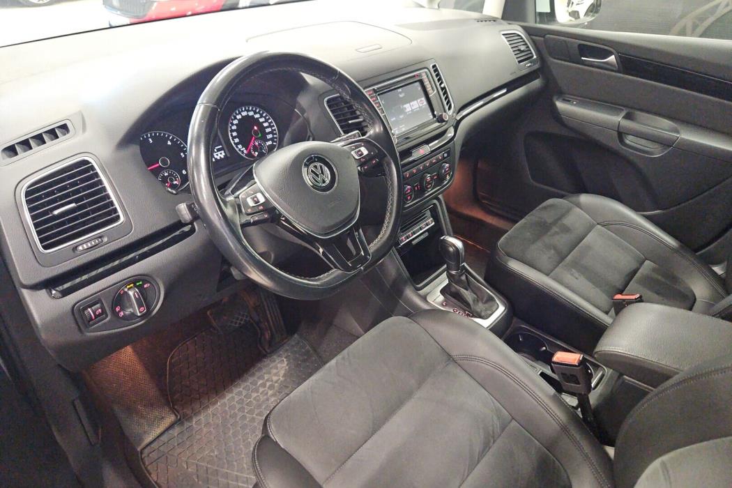 VOLKSWAGEN Sharan 2017