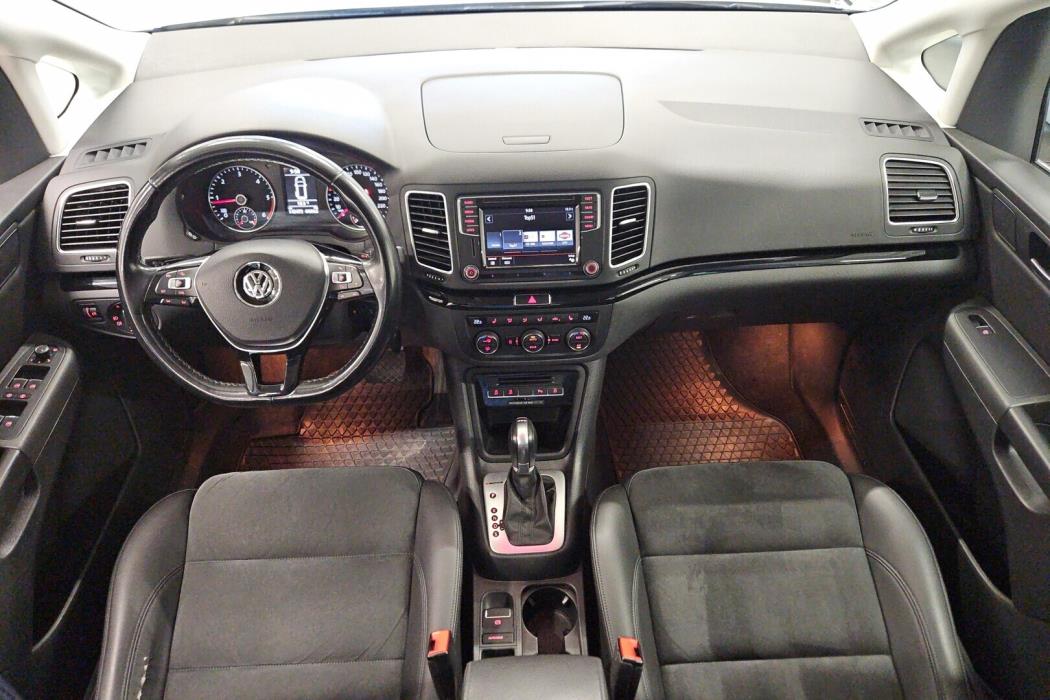 VOLKSWAGEN Sharan 2017
