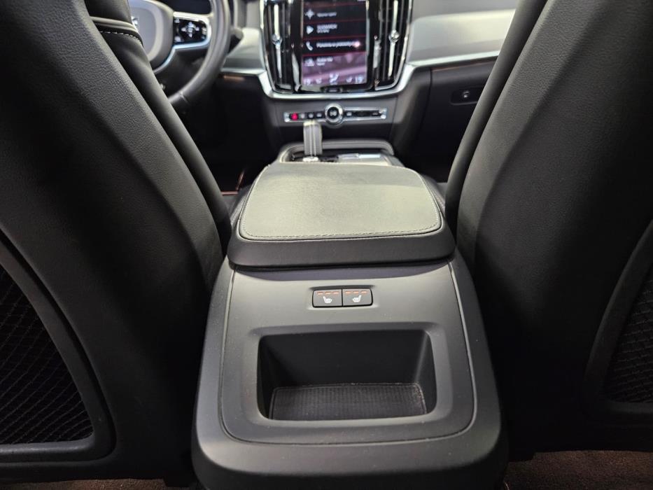 VOLVO S90 2021