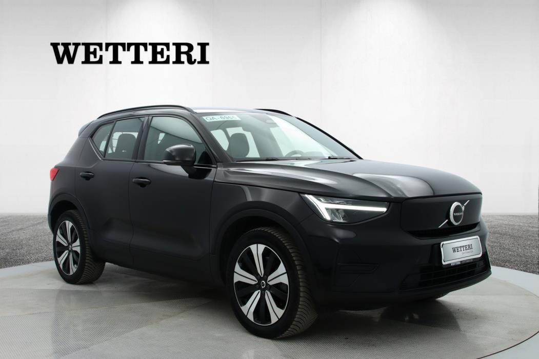 VOLVO XC40 2023