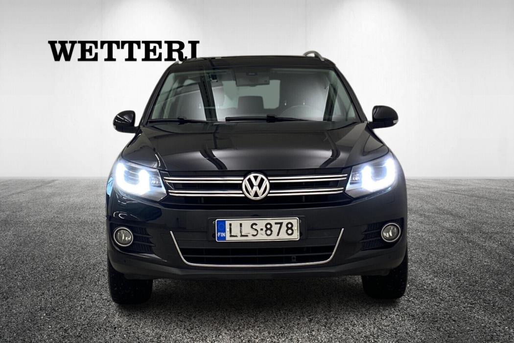 VOLKSWAGEN Tiguan 2013