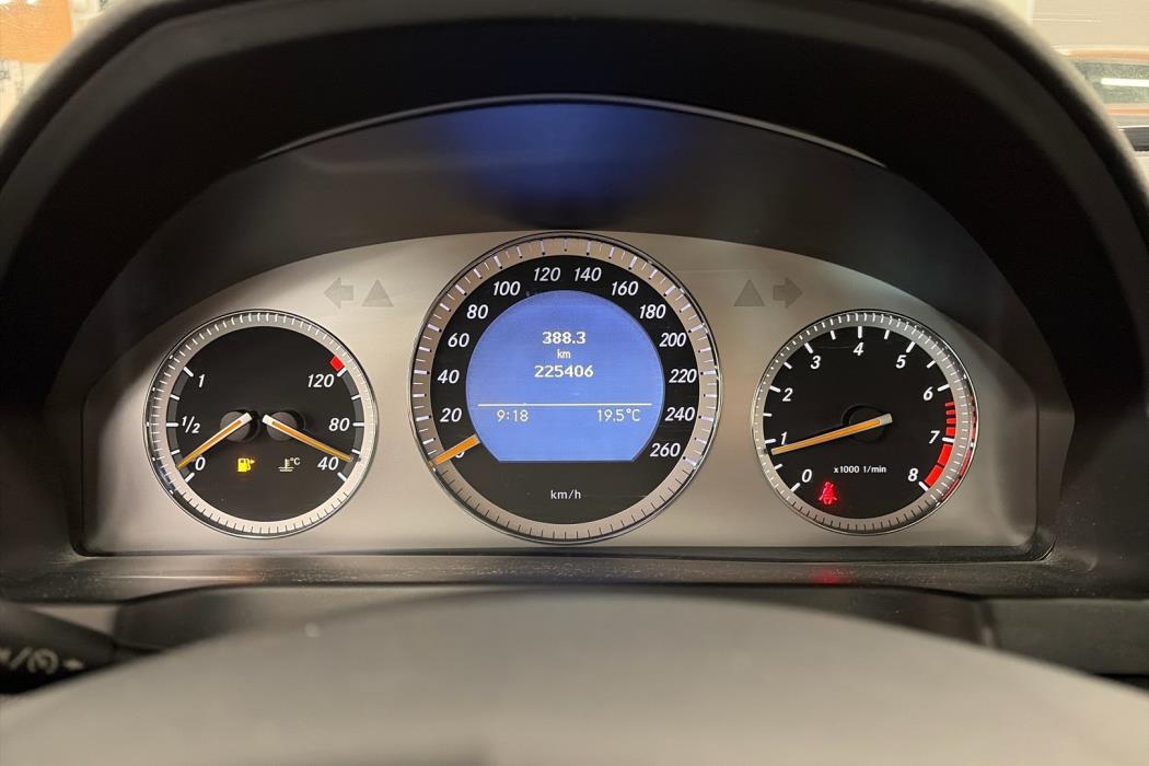 MERCEDES-BENZ C 2007