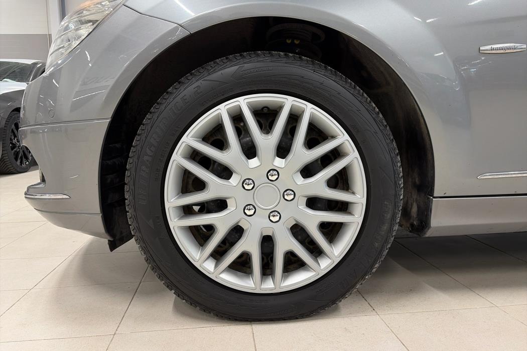 MERCEDES-BENZ C 2007