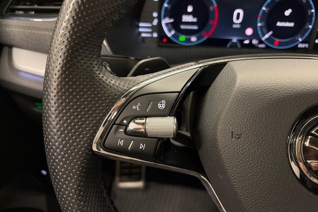 SKODA Octavia 2021