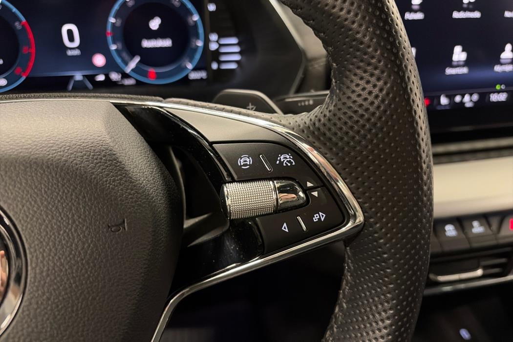 SKODA Octavia 2021